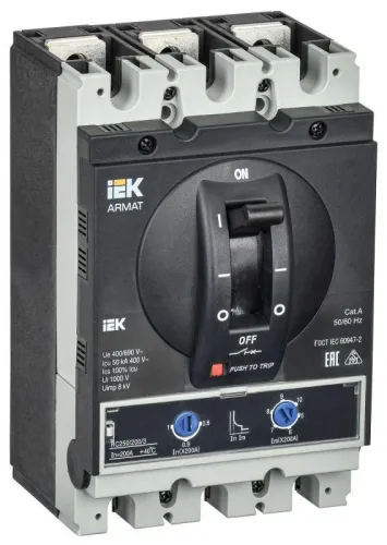 Выключатель автоматический в литом корпусе 3п G 50кА 200А расцепитель термомагнитный регулируемый ARMAT IEK AR-MCCB-3G-050-0200A-ATUC