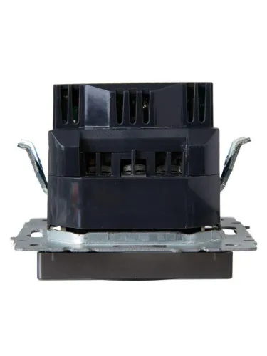 Розетка BRITE РЮш11-1-БрС 16А с USB A+C 18Вт с заземл. защ. шторки механизм сталь IEK BR-R14-16-U22-018-K46 фото 4