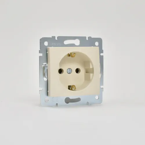 Розетка 1-м СП Karina с заземл. термопласт механизм крем. LEZARD 707-0388-122B фото 3