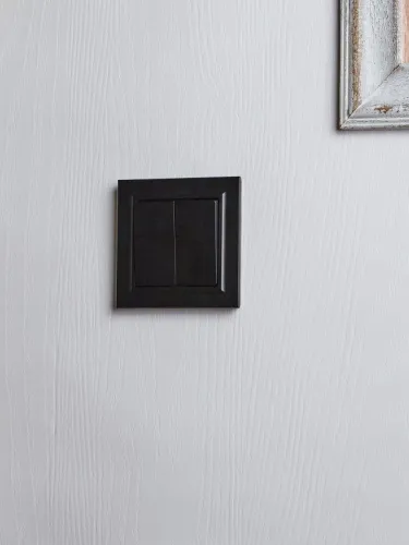 Выключатель проходной 2-кл. СП BRITE ВС10-2-6-БрЧ 10А механизм черн. IEK BR-V22-0-10-K02 фото 7