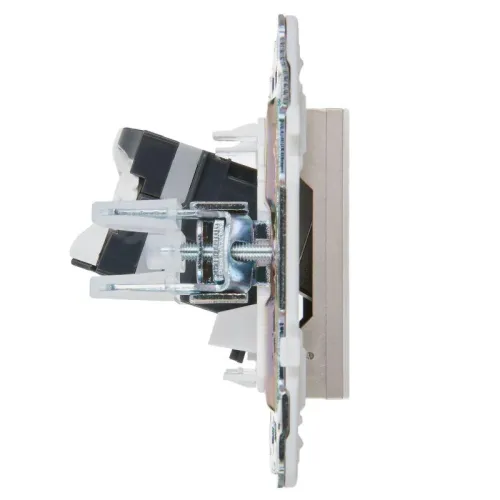 Розетка компьютерная RJ45 кат.5E SKANDY SK-K01Sh шампань IEK SK-K10-1-K37 фото 4