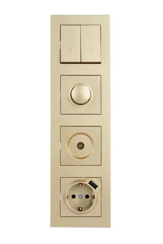 Рамка 4-м VESNA вертик. без вставки зол. LEZARD 742-3600-154 фото 5