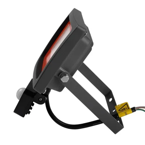 Прожектор светодиодный PFL-SC SENSOR 30Вт 6500К IP54 190-260В ДО закален. матов. стекло датчик движения инфракрасный JazzWay 5001411 фото 3