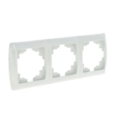 Рамка 3-м СП Мадрид горизонт. бел. EKF EIM-G-303-10 фото 2