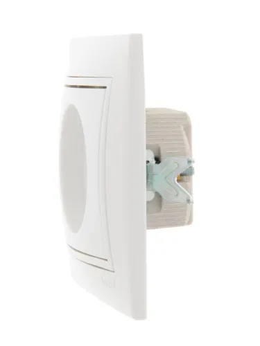 Розетка 1-м СП Mira 16А IP20 без заземл. с бел. вставкой керамика бел. LEZARD 701-0202-121 фото 4