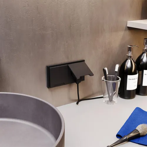 Розетка 1-м СП S70 16А с заземл. защ. шторки + крышка механизм черн. матов. Voltum VLS040308 фото 7