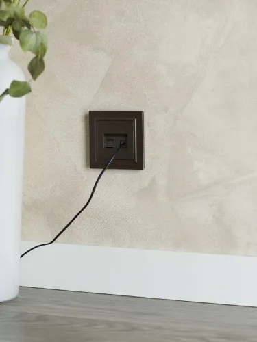 Розетка компьютерная 2-м СП BRITE RJ45 кат.5E РК10-2-БрТБ механизм бронза IEK BR-K20-1-K45 фото 3