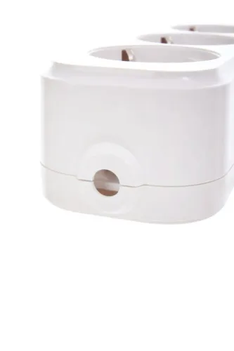 Колодка удлинителя 3-м 16А Classic К03 2P+PE 250В IEK KYP11-16-03-00-Z фото 3