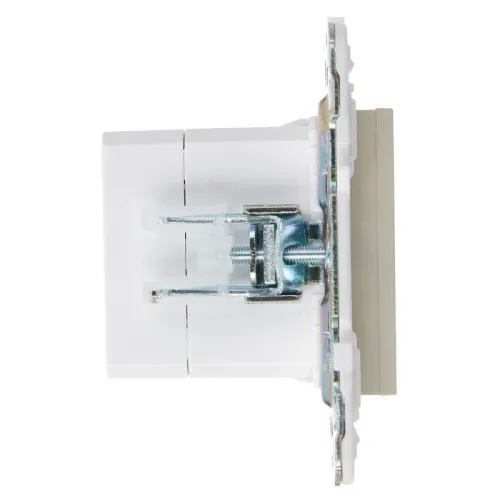 Розетка USB A+A 3.1А SKANDY SK-R15B беж. IEK SK-U21-D31-K10 фото 4