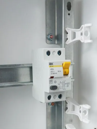 Выключатель дифференциального тока (УЗО) 2п 40А 300мА тип AC ВД1-63 KARAT IEK MDV10-2-040-300 фото 3