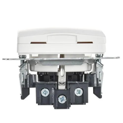 Розетка BRITE РСбш10-3-БрАБ 16А IP20 с заземл. защ. шторки с крышкой механизм арктич. бел. IEK BR-R16-16-K91 фото 6