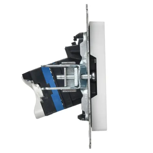 Розетка компьютерная СП BRITE РК10-БрАБ RJ45 кат.5E механизм арктич. бел. IEK BR-K10-1-K91 фото 4