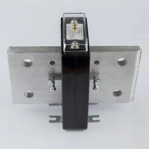 Трансформатор тока Т-0.66 1500/5А кл. точн. 0.5 5В.А Кострома ОС0000031251 фото 3