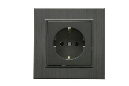 Розетка 1-м Karea LINE STAR с заземл. дым. металлик Makel 86050028