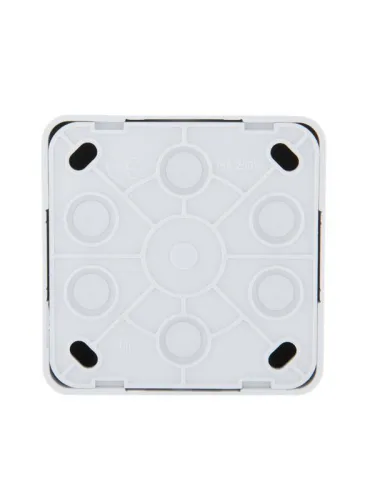 Розетка 1-м ОП Viola с заземл. бел. LEZARD 751-0200-122 фото 3