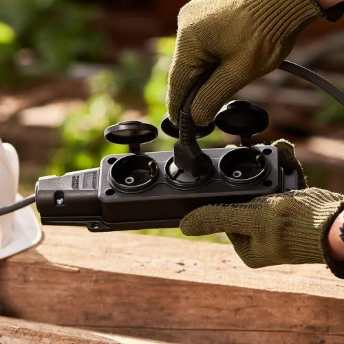 Розетка штепсельная трехместная влагозащ. с/з 16А IP54 каучук Rexant 111-113 фото 9