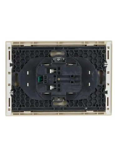 Розетка 2-м СП FORTE&PIANO FP423 16А с заземл. защ. шторки безвинт. крепл. ваниль IEK FP-R24-16-1-K10 фото 5