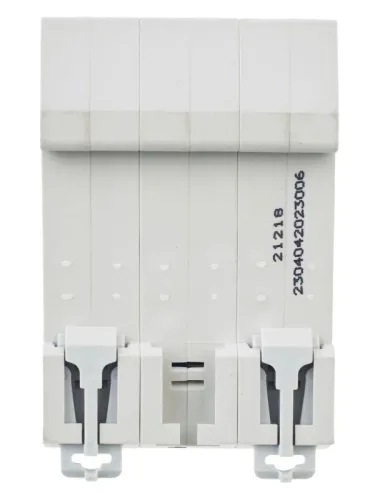 Выключатель автоматический модульный 3п C 6А 6кА ВА47-60M KARAT IEK MVA31-3-006-C фото 3