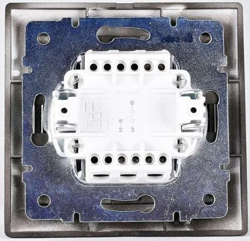 Рамка 5-м Мира горизонтальная черн. бархат LEZARD 701-4200-150 фото 3