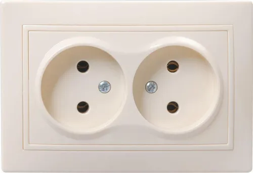 Розетка 2-м СП Кварта 10А IP20 без заземл. без защ. шторок крем. GENERICA ERK23-K33-10-DM