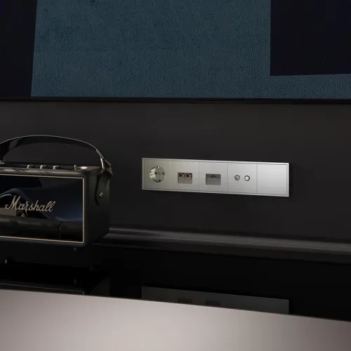 Розетка 1-м СП S70 16А с заземл. защ. шторки механизм шелк Voltum VLS040204 фото 7