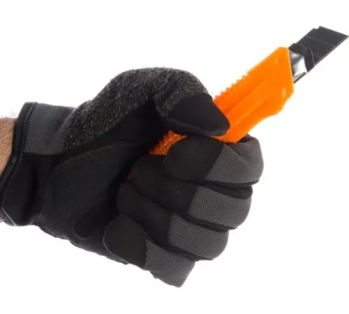 Нож с выдвижным лезвием 18мм пластик. корпус металлическая направляющая Вихрь 73/10/10/2 фото 2