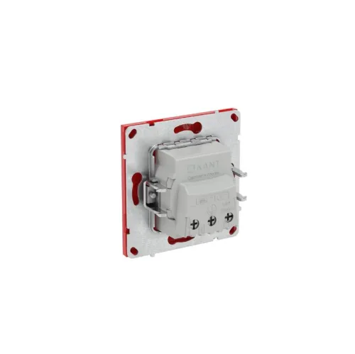 Розетка силовая KANT 2P+E защ. шторки красн. сатин DKC 7001003 фото 8