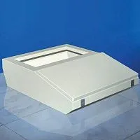 Консоль MPV для стоек управления серии VN 1600мм DKC R5MPV1600