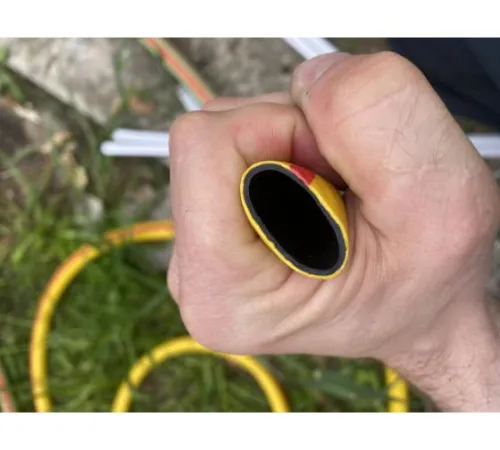 Шланг поливочный ПВХ усиленный пищевой трехслойн. армир. 3/4 50м желт. Вихрь 73/7/2/5 фото 2