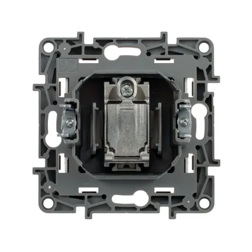 Розетка телевизионная TV СП Etika 2дБ 0-2400МГц с топологией "звезда" механизм бел. IEK 672251 фото 3