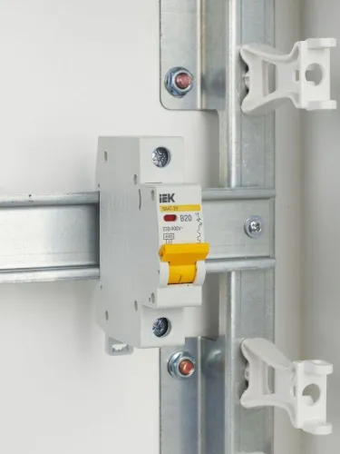 Выключатель автоматический модульный 1п B 20А 4.5кА ВА47-29 KARAT IEK MVA20-1-020-B фото 9