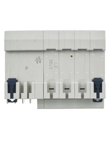 Выключатель автоматический дифференциального тока 4п 32А 30мА АД14 GENERICA MAD15-4-032-C-030 фото 4