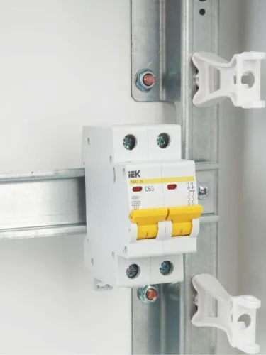 Выключатель автоматический модульный 2п C 63А 4.5кА ВА47-29 KARAT IEK MVA20-2-063-C фото 2