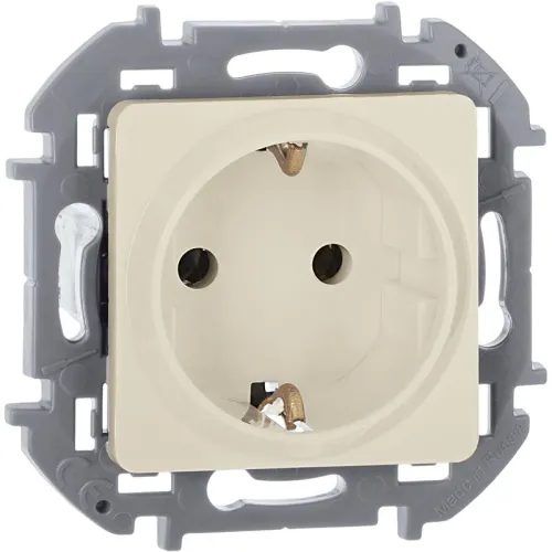 Розетка 1-м СП Inspiria 16А IP20 250В 2P+E защ. шторки немецк. стандарт механизм сл. кость IEK 673731