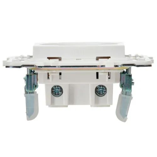 Розетка SKANDY 10А без заземл. без защ. шторок SK-R02W арктич. бел. IEK SK-R10-10-K01 фото 2