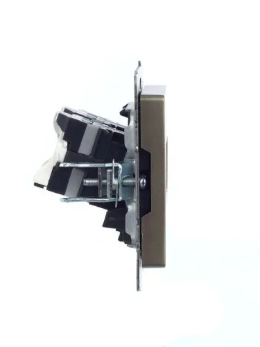 Розетка компьютерная двойн. СП RJ45 кат.5E BRITE РК10-2-БрШ механизм шампань IEK BR-K20-1-K37 фото 8