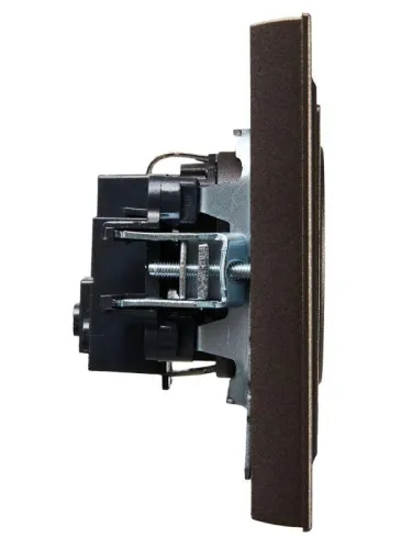 Розетка СП BRITE РСР14-1-0-БрТБ 16А в сборе с заземл. защ. шторки бр. IEK BR-R14-16-K45-F фото 5