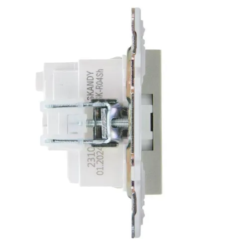 Розетка SKANDY 16А с заземл. защ. шторки SK-R04Sh шампань IEK SK-R14-16-K37 фото 5