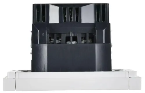 Розетка FORTE&PIANO 16А USB A+A 3.1А FP245 с заземл. защ.шторки винт. крепл. бел. IEK FP-R14-16-U21-D31-K01 фото 4