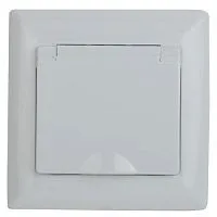 Розетка 1-м СП Solo 4-203-01 16А 250В IP20 2P+E Schuko с заземл. защ. крышка бел. Intro Б0053657