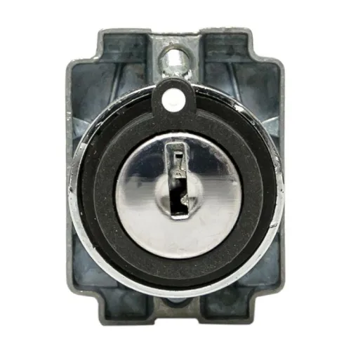 Переключатель BG33 3P 2NO с замком (не возврат.) EKF xb2-bg33 фото 2