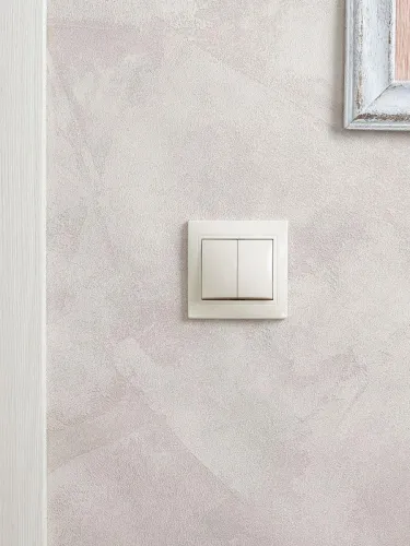 Выключатель 2-кл. СП Кварта 10А IP20 ВС10-2-0-ККм крем. GENERICA EVK20-K33-10-DM фото 6