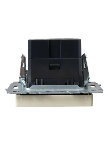 Розетка BRITE USB A+A 3.1А РЮ10-1-БрКр механизм беж. IEK BR-U21-D31-K10 фото 4