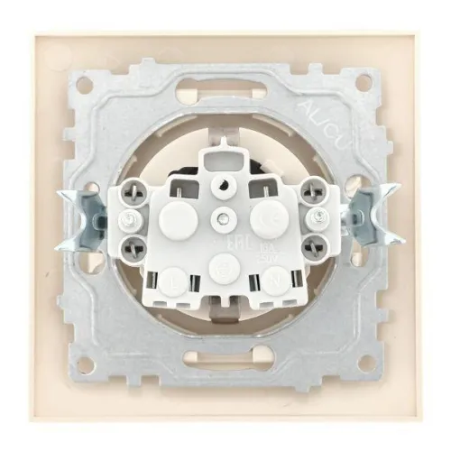Розетка 1-м СП Валенсия 16А IP20 с заземл. защ. шторки крем. PROxima EKF EWR16-028-20 фото 6