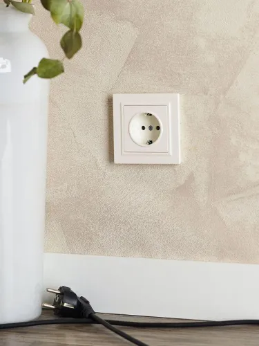 Розетка 1-м СП BRITE РС11-1-0-БрЖ 16А с заземл. без защ. шторки механизм жемчуж. IEK BR-R11-16-K36 фото 3