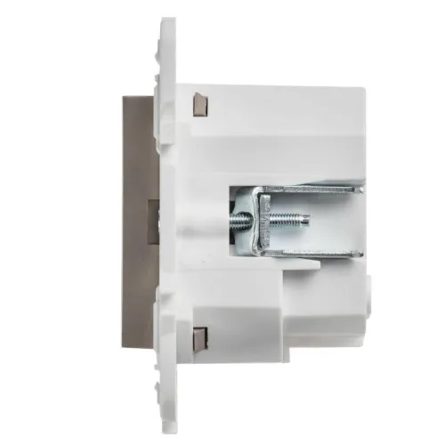 Розетка SKANDY 18Вт 16А с заземл. защ. шторки с USB C SK-R17Sh шампань IEK SK-R14-16-U14-018-K37 фото 5