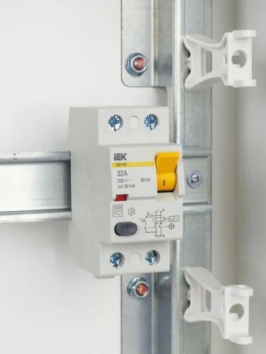Выключатель дифференциального тока (УЗО) 2п 32А 30мА тип AC ВД1-63 KARAT IEK MDV10-2-032-030 фото 10