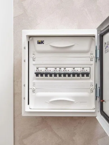 Выключатель автоматический модульный 1п D 6А M06N ARMAT IEK AR-M06N-1-D006 фото 4