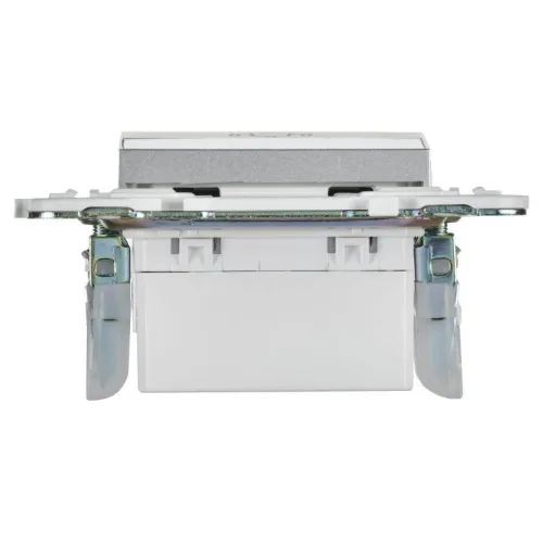 Кнопка звонка SKANDY 10А SK-V17S для отелей с индикацией серебр. IEK SK-V14-2-10-K23 фото 2