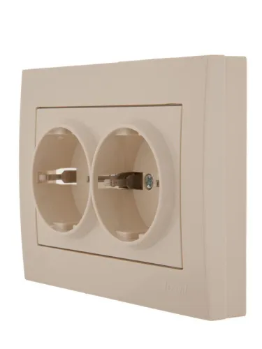 Розетка 2-м СП Rain с заземл. керамика крем. LEZARD 703-0303-127 фото 4